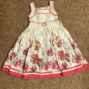 💥💥 3 items for $15. Pre-love toddler girl sleeveless dress size 2/3 years.
